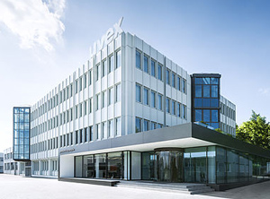 Die Zentrale in Fürth (Foto: uvex)