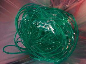 Verbesserungen bei der Gestaltung von medizintechnischen Komponenten und Geräten könnte das Recycling von Kunststoffabfällen in Krankenhäusern voranbringen (Foto: PVCMed Alliance)
