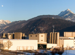Das Werk in Kufstein im österreichischen Bundesland Tirol (Foto: Coveris)