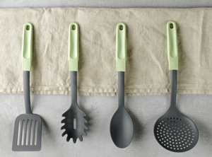 Küchenhelfer aus Biokunststoffen (Foto: Fackelmann)