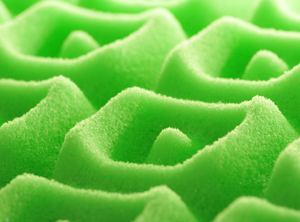 Der Import der für die Weichschaumproduktion notwendigen Chemikalie TDI nach Indien könnte für dortige Abnehmer bald teurer werden (Foto: KI)