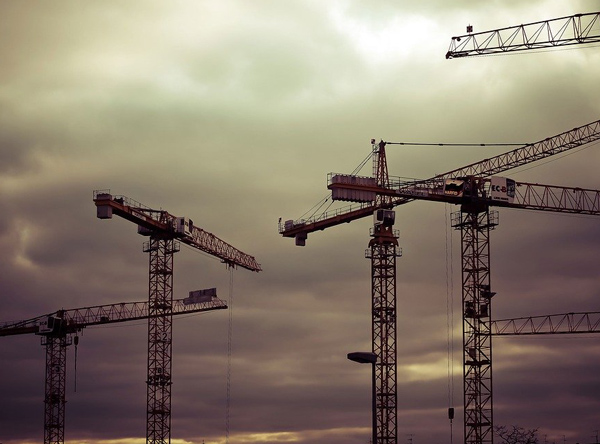 Über dem deutschen Bausektor brauen sich dunkle Wolken zusammen (Foto: gemeinfrei)