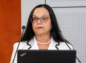 Darf sich über die Verordnung freuen, muss aber einige Absagen verkraften: Messe-Geschäftsführerin Bettina Schall (Foto: KI/Hauptmannl)