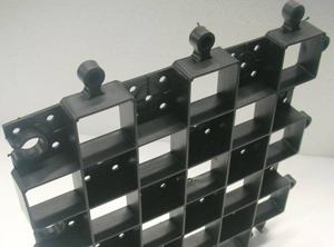 In Eigenproduktion werden Paddockplatten gefertigt (Foto: Spectrum)