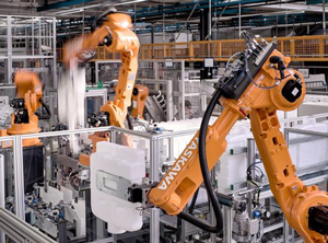 Produktion von Spülkästen am deutschen Standort Pfullendorf (Foto: Geberit)