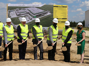 Spatenstich für den Erweiterungsbau in Klobuck / Polen (Foto: Südpack)