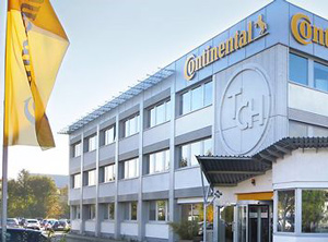 Der Produktionsstandort für Automotive-Schlauchleitungen in Karben bleibt von den Stellenstreichungen vorerst verschont (Foto: Continental)