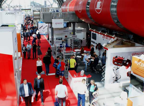 Zur Plastpol 2019 kamen auch viele internationale Besucher nach Kielce (Foto: Targi Kielce)