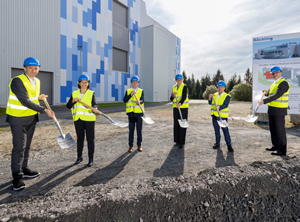 Spatenstich für das neue Produktionsgebäude von Röchling Medical in Neuhaus am Rennweg (Foto: Röchling)