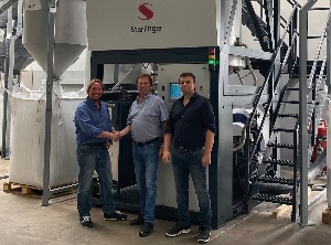 Christian Lovranich (Starlinger) mit den BTB-Geschäftsführern Richard Wüllner und Andrzej Zajontz (v. li., Foto: Starlinger)