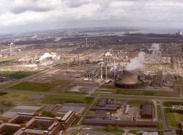 Petrochemie-Anlagen am britischen Standort Wilton (Foto: Sabic)