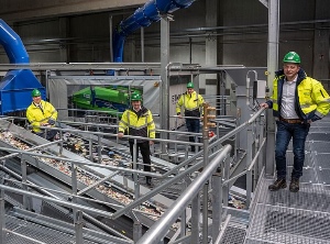 Seit wenigen Tagen in Betrieb: Die neue LVP-Anlage in Bremen (Foto: Sortierkontor)