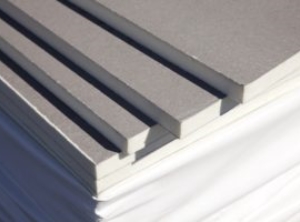 PIR-Dämmplatten für Flachdach-Anwendungen (Foto: Firestone Building Products)