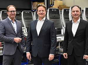Das neue Management-Team: Heiko Fricke (Mitte) mit Stephan Leibold (links) und Dirk Mahlmann (Foto: ZIM Flugsitz)