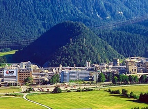 Das Ems-Stammwerk in Domat (Foto: Ems)