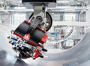 CFK-Ablage im Werk Augsburg (Foto: Premium Aerotec)