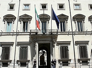 Wo die italienische Regierung über die „Plastiksteuer“ entscheidet: der Palazzo Chigi in Rom (Foto: PantherMedia/caranto)