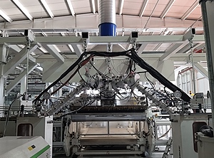 Nigelnagelneu: Die HIPS-Platten-Fertigung von Battenfeld Cincinnati bei Vestel in der Türkei (Foto: Battenfeld Cincinnati)