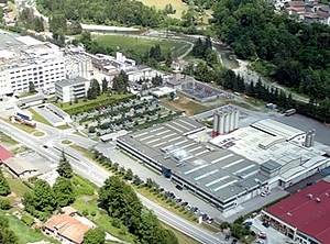Der Hauptsitz in Bergamo (Foto: Radici)