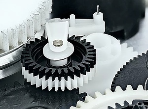 Langkettige Polyamide im Getriebeeinsatz (Foto: DuPont)