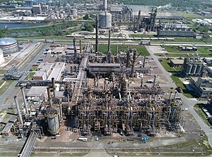 Petrochemie-Anlagen im serbischen Pancevo (Foto: HIP Petrohemija)