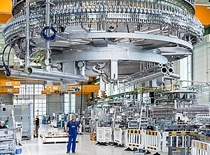 Es brummt bei dem Hersteller von Abfüllanlagen (Foto: Krones)