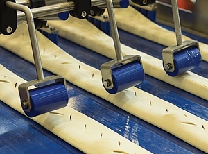 Für den Lebensmittelkontakt konzipiert: Die neuen VMX-Halbzeuge (Foto: Mitsubishi Chemical Advanced Materials)