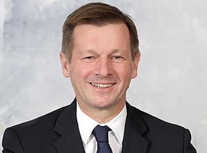 Verlässt überraschend den Vorstand: Dr. Martin Gall (Foto: Dräxlmaier)