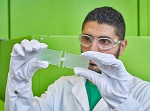 Die neuen Additive sollen Verarbeitbarkeit, Stabilität und Witterungsbeständigkeit von recycelten Kunststoffen verbessern (Foto: BASF)