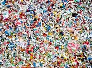 Neue NIR-detektierbare Masterbatches im Sortiment (Foto: Rowa Group)