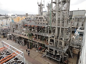 Anlagen für Epoxidharze und BPA im niederländischen Pernis (Foto: Hexion)