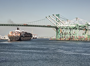 Geschafft: endlich im Hafen von Los Angeles (Foto: Panthermedia/wpd911)