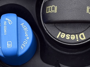 Fehlende Harnstofflösung könnte den nächsten Fracht-Engpass heraufbeschwören (Foto: PantherMedia/aselsa)