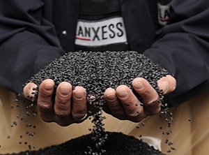 Zukunft offen: Gibt der Kölner Konzern das Polyamid-Geschäft in fremde Hände? (Foto: Lanxess)