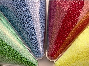 Schön bunt: Farbformulierungen und Kunststoffcompounds gehören zum Portfolio von DM Color Mexicana (Foto: Mitsubishi)
