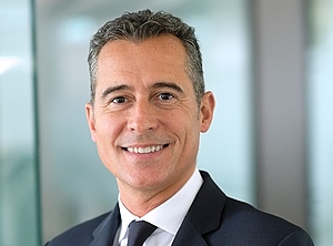 Fällt krankheitsbedingt bis Frühjahr 2022 aus: Huhtamaki-CEO Charles Héaulmé (Foto: Huhtamaki)