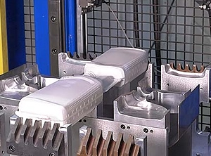 Der Formenbauer Century Die ist der erste Zukauf von Uniloy, seit der Maschinenbauer wieder selbständig arbeitet (Foto: Century Die)