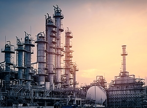 Idylle im Gegenlicht: Saudi-Aramco und Sinopec wollen gemeinsam eine Petrochemieanlage bauen (Foto: PantherMedia/manine99)