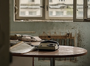 Kein Schwein ruft mich an: Steht das Telefon still, schwächelt der Export (Foto: Pexels, Katrine Zuka)