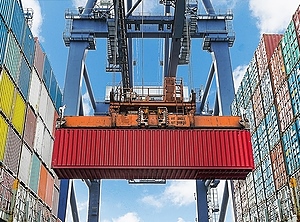 Im Plus: Die Außenhandelsbilanz schloss Deutschland im März 2022 mit einem Überschuss von 3,2 Mrd EUR ab (Foto: Panthermedia/ake1150sb)