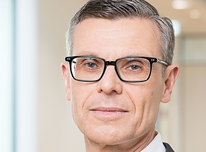 Jens Öhlenschläger wird den Automobilzulieferer in dieser schwierigen Zeit kommissarisch leiten (Foto: Grammer)