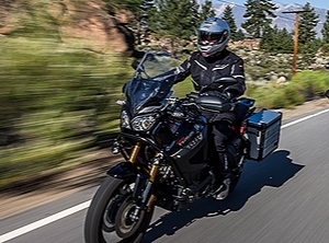 Gehören zum Produktportfolio: Schutzvisiere von Motoradhelmen (Foto: MXL Industries)