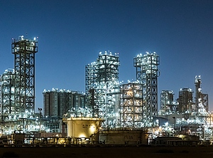 Mit Polymerisationseinheiten für PP und PE-HD: Der Anlagenkomplex Borouge 3 in Ruwais (Foto: Borouge)