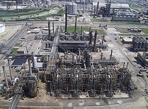 Schon wieder kaputt? Der Cracker in Pancevo (Foto: HIP Petrohemija)