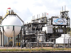 Die PVC-Produktion im niederländischen Beek ist eine der Anlagen, die nur noch gedrosselt laufen (Foto: Vynova)