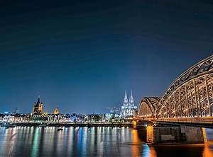 Wunderbar!, endlich wieder Wasser: der Rhein bei Köln (Foto: Pexels, Ertabbt)