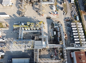 Anlagen in Termoli: Der italienische Standort soll auch als Ausgangspunkt für Lieferungen nach Russland und in die Türkei dienen (Foto: Momentive)