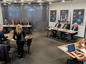 Freuen sich über mehr als 3.000 Aussteller: die Macher der Messe 