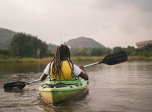 Die Compounds kommen unter anderem in  Anwendungen wie rotationsgeformten Kajaks zum Einsatz (Foto: Pexels / Oladapo)