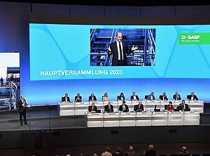 Mehr Chancen als Risiken: Dr. Martin Brudermüller auf der Hauptversammlung 2023 (Foto: BASF)